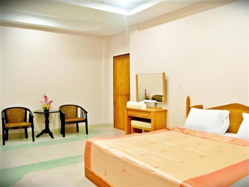 107 ทาวเวอร์โฮเต็ล น่าน Hotel ภายนอก รูปภาพ